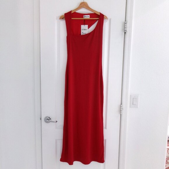 New with Tag, Princess Polly SMITHY Cut Out Back Red Maxi Dress Sz 6 Fits 4 / S - Picture 4 of 13